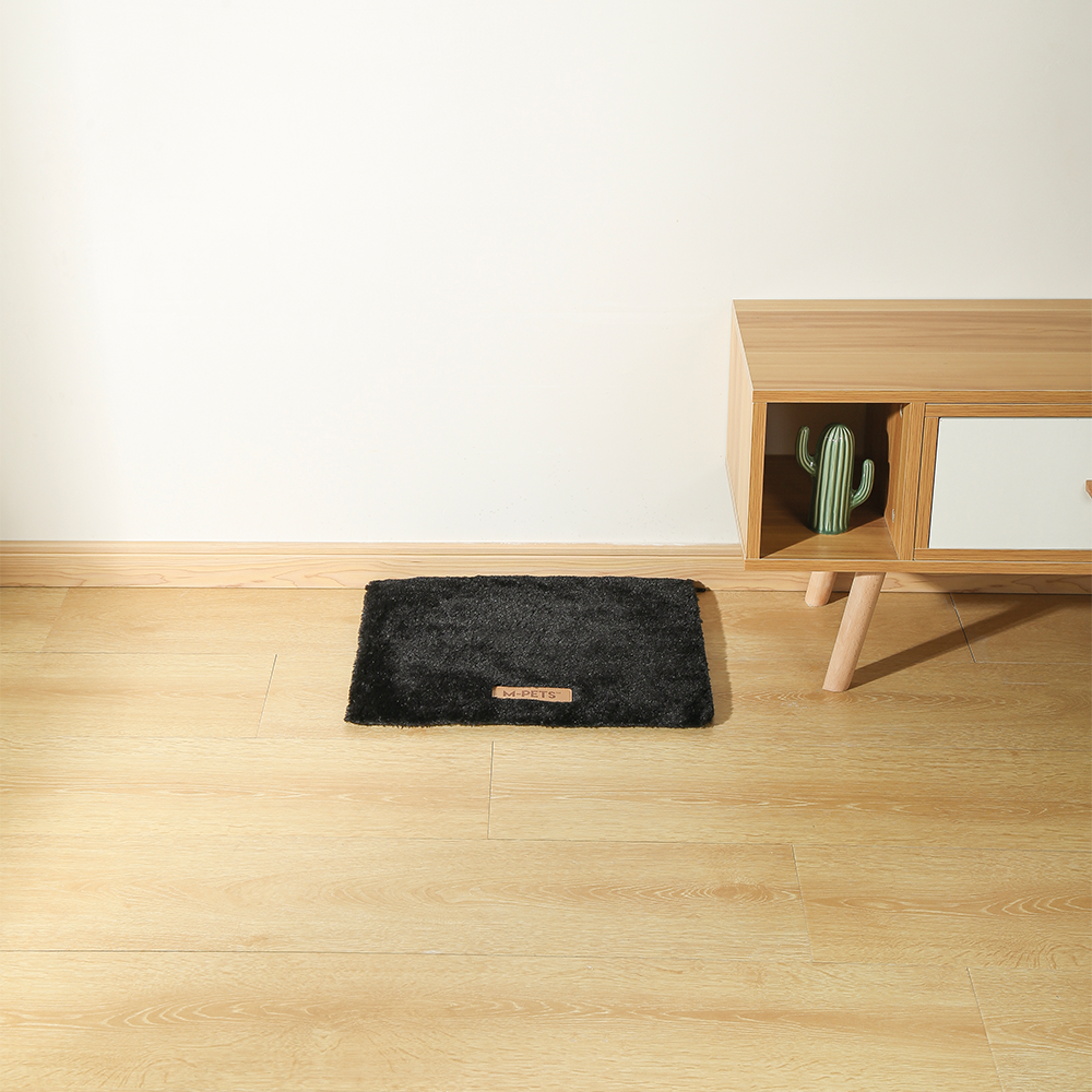 M-PETS Warmo Self Heating Mat (S: 35x45cm, M: 45x60cm, L: 60x75cm, XL: 70x110cm)