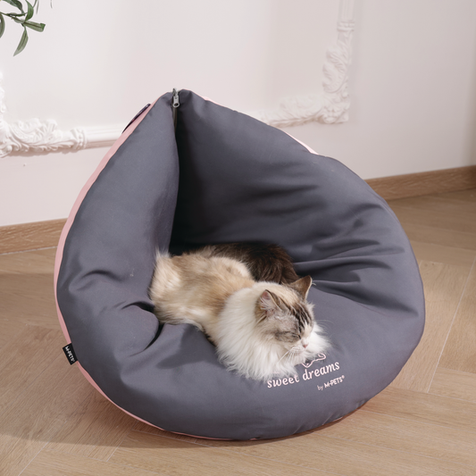 M-PETS Sweet Dreams Triangle Cat Cushion Pink & Grey